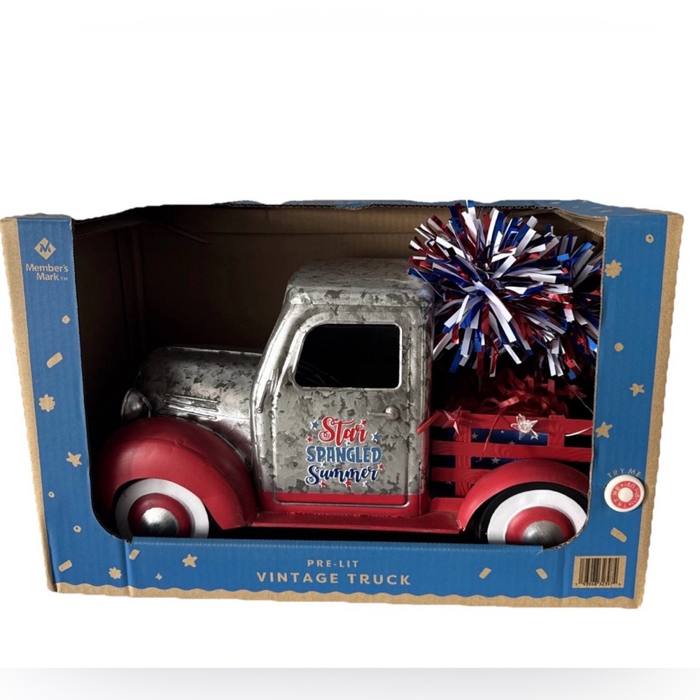Member's Mark Pre-Lit Vintage Truck Star Spangled Summer Patriotic - Picture 2 of 7